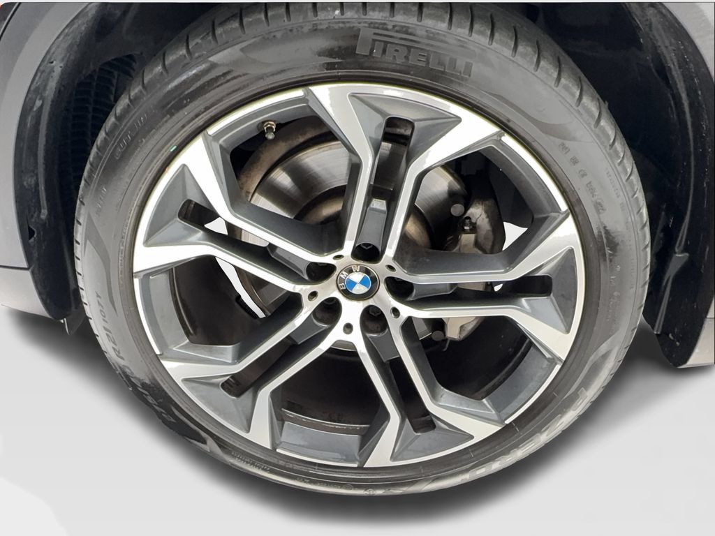 Used 2023 BMW X5 sDrive40i w/ Climate Comfort Package RWD image 12