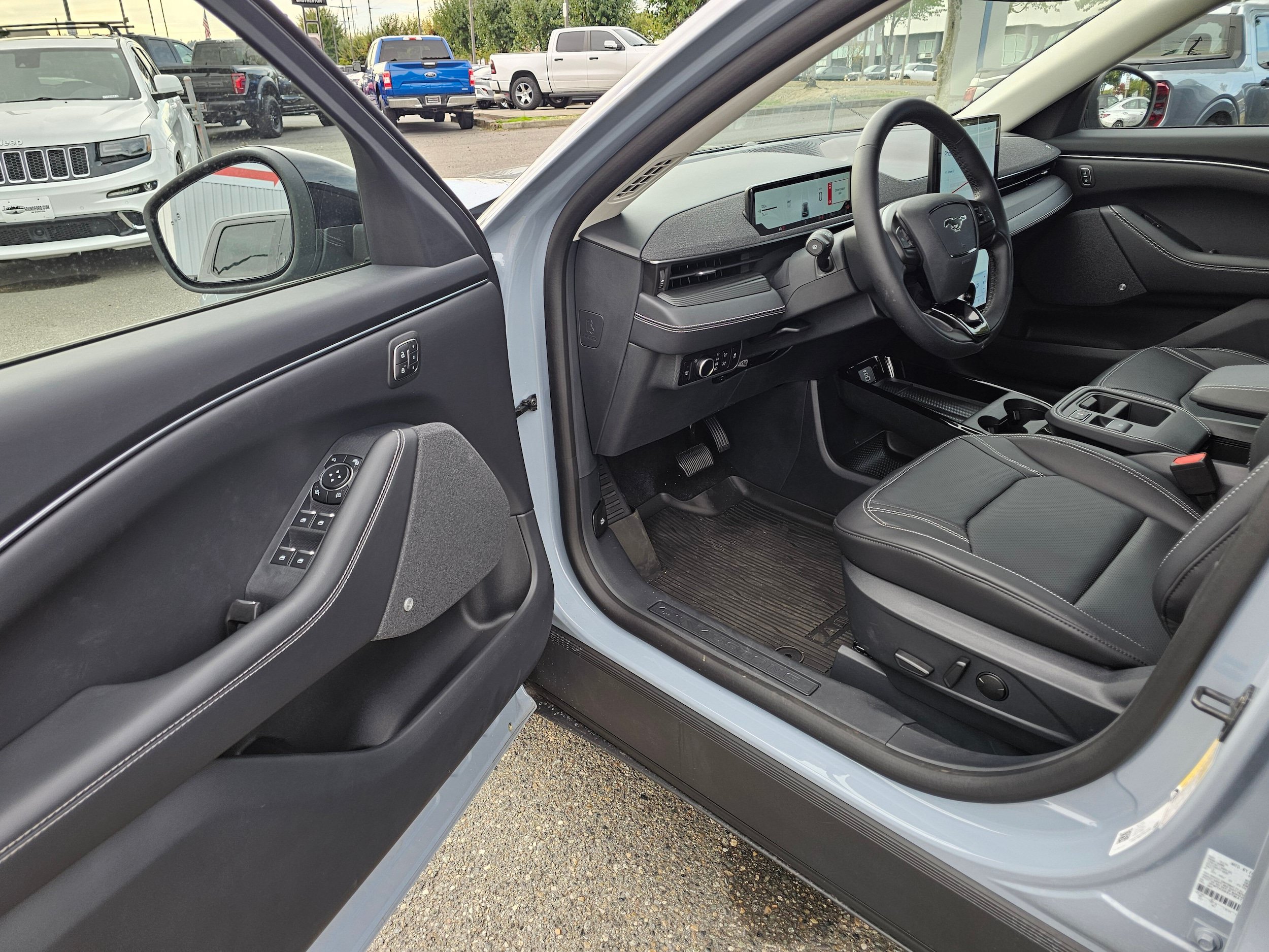 New 2026 Ford Mustang Mach-E Premium w/ Interior Protection Package AWD/4WD image 15
