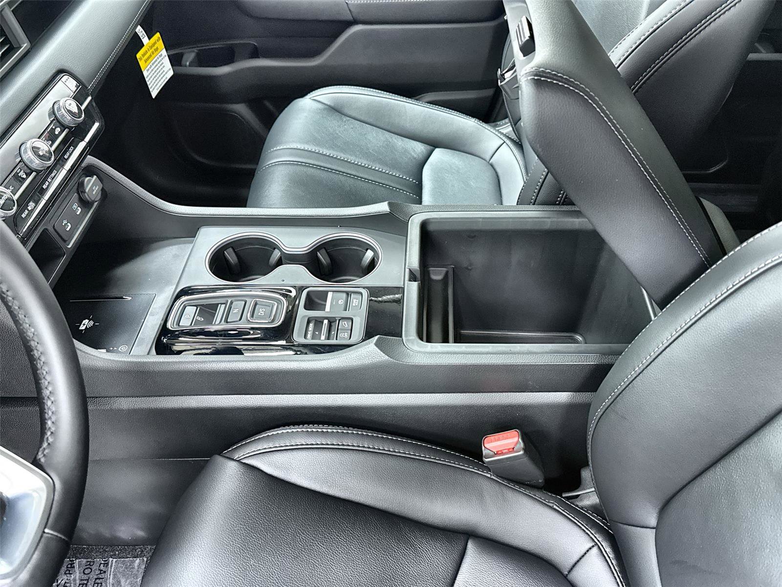 New 2026 Honda Pilot Touring image 19