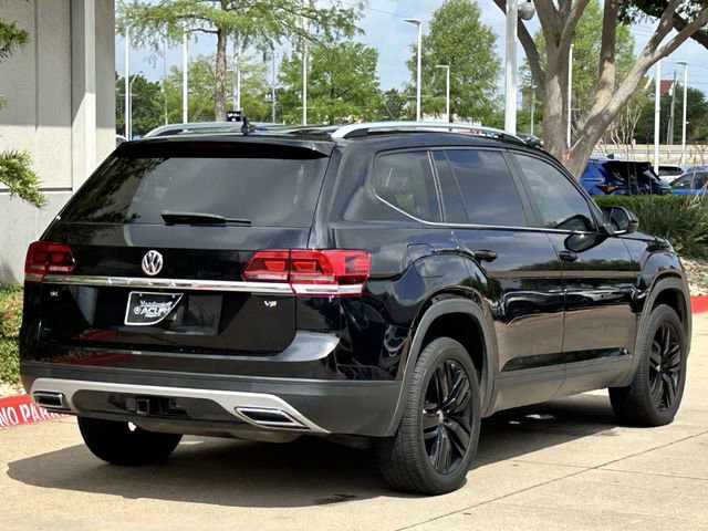 Used 2019 Volkswagen Atlas SE w/ Panoramic Sunroof Package FWD image 4