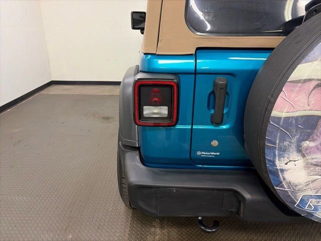 Used 2019 Jeep Wrangler Sport image 9
