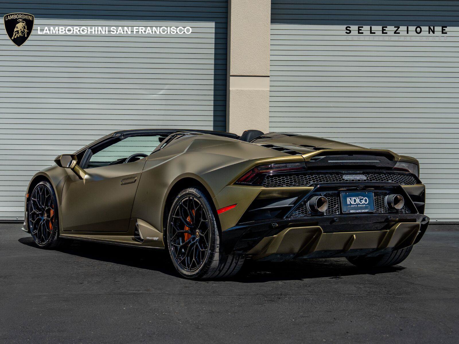 Used 2023 Lamborghini Huracan EVO RWD image 6