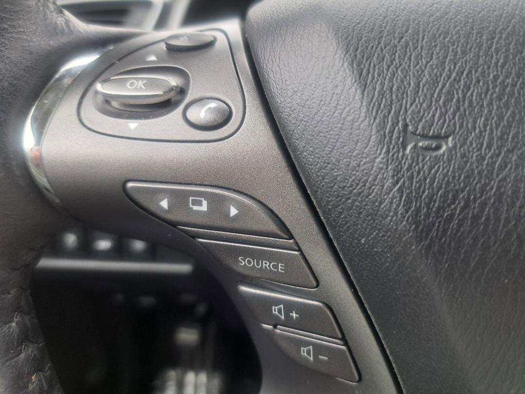 Used 2024 Nissan Murano Platinum w/ Cargo Package image 14