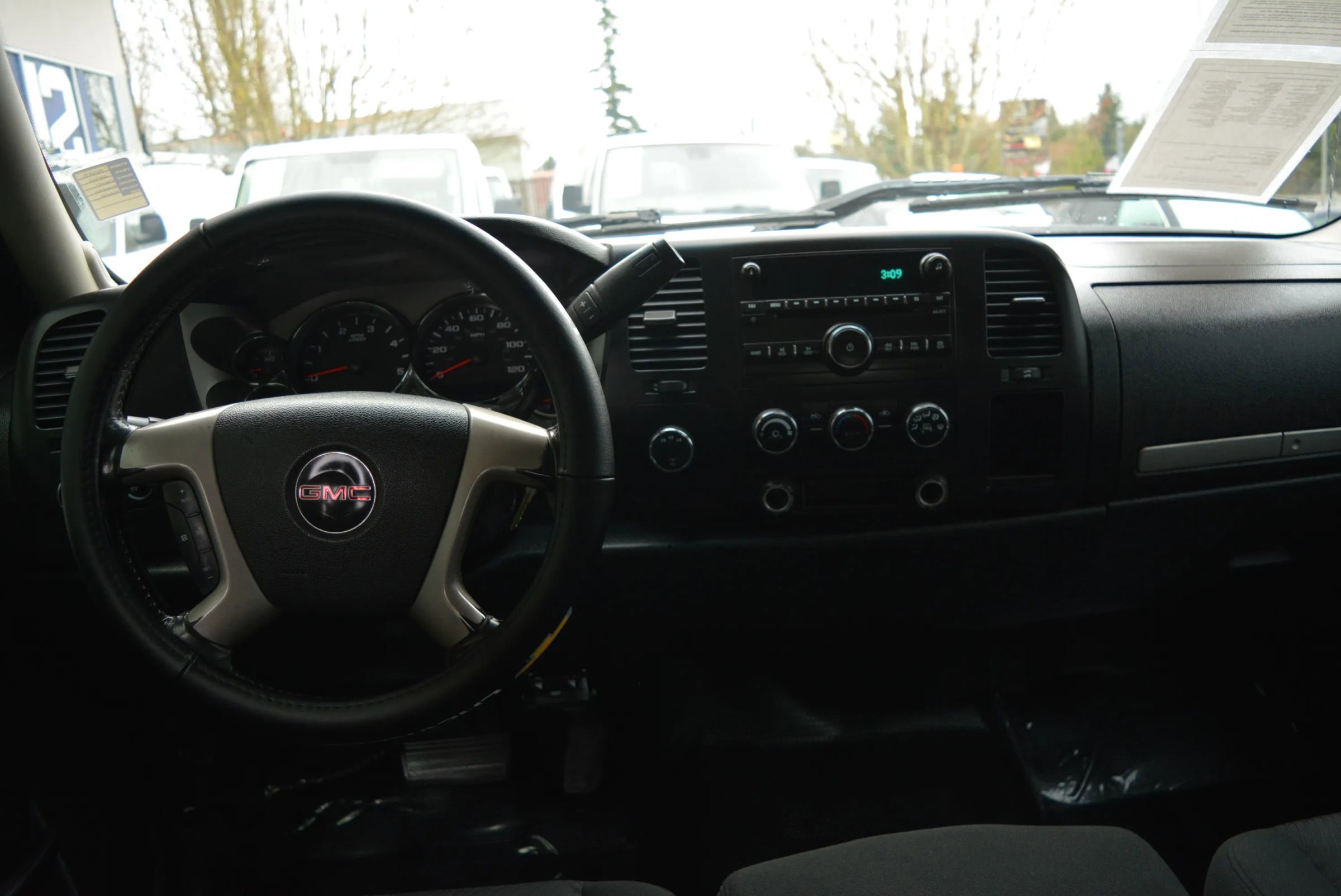 Used 2010 GMC Sierra 3500 SLE image 15