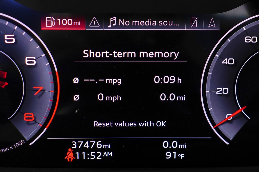 Used 2023 Audi Q8 Premium Plus w/ Premium Plus Package image 32