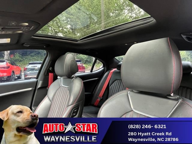 Used 2023 Genesis G70 3.3T w/ Sport Advanced Package RWD image 10