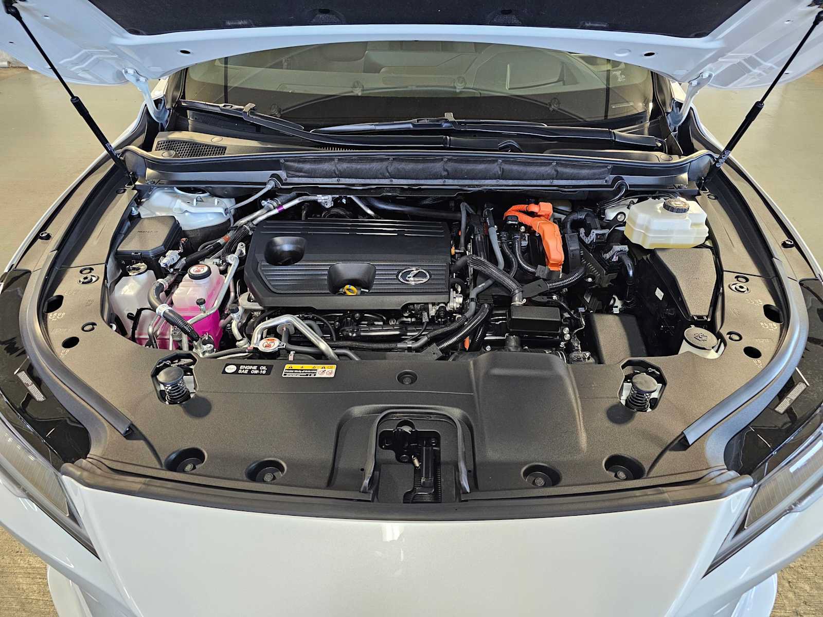Used 2025 Lexus RX 450h AWD w/ Convenience Package image 9