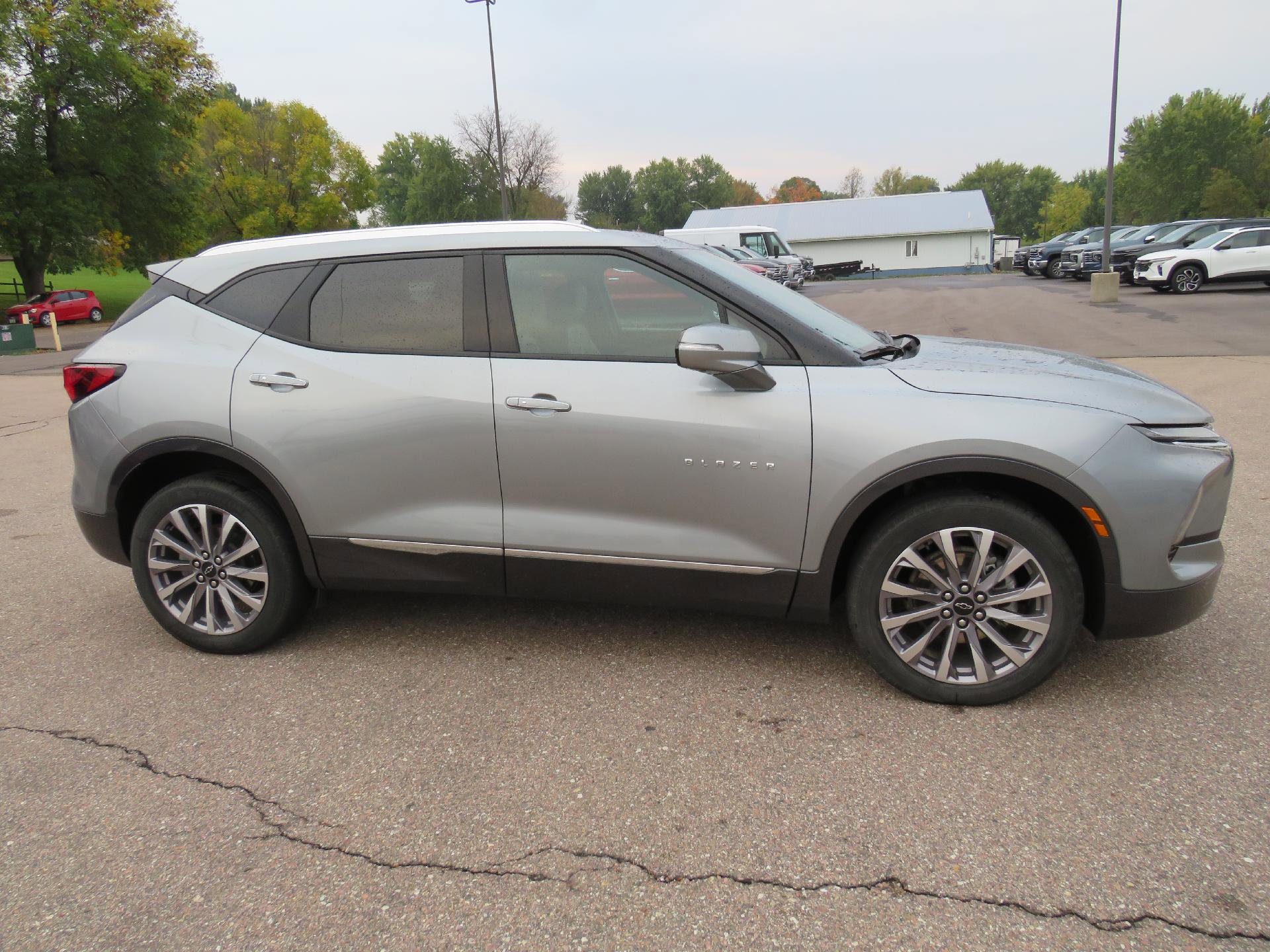 Used 2023 Chevrolet Blazer Premier w/ Driver Confidence II Package image 14