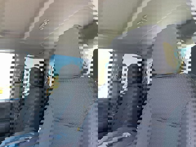 New 2025 GMC Sierra 2500 Pro w/ Convenience Package image 18