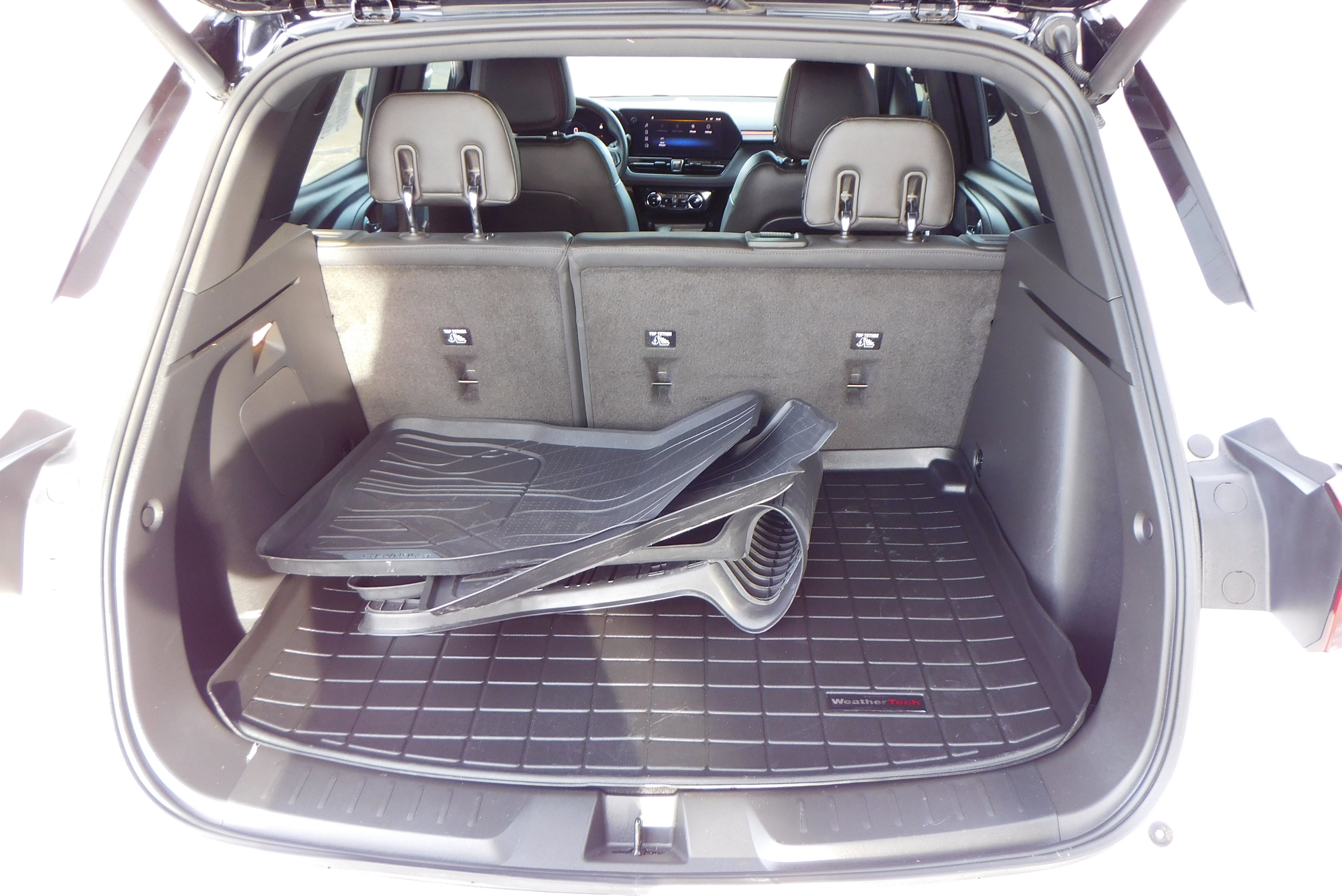 Used 2024 Chevrolet TrailBlazer RS w/ Convenience Package image 38