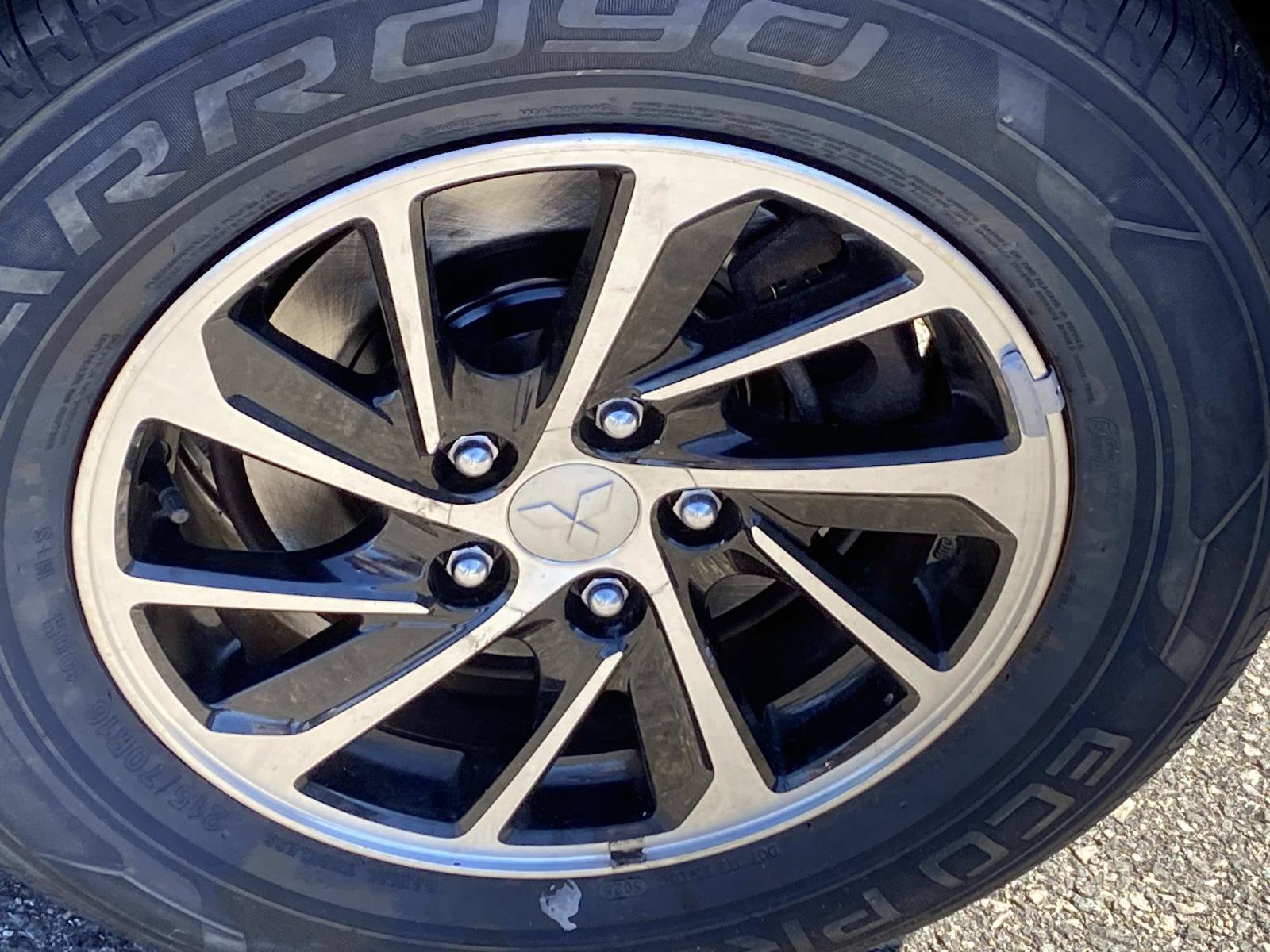 Used 2020 Mitsubishi Eclipse Cross ES FWD image 26