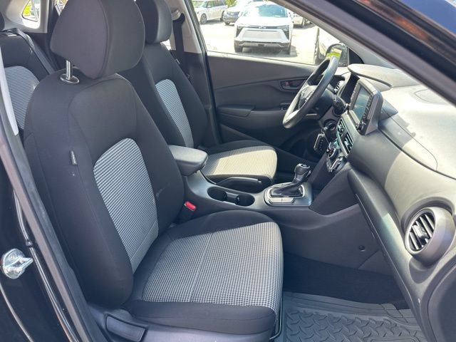 Used 2019 Hyundai Kona SE FWD image 28