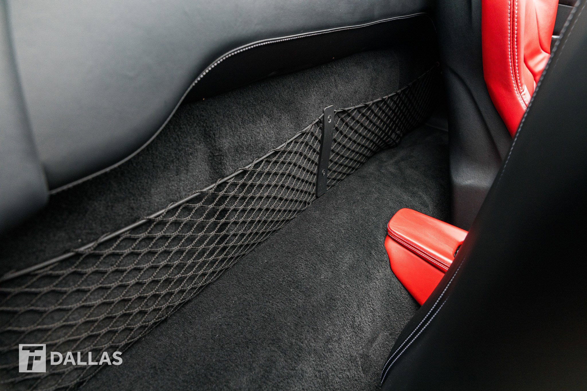 Used 2021 Ferrari F8 Tributo image 39