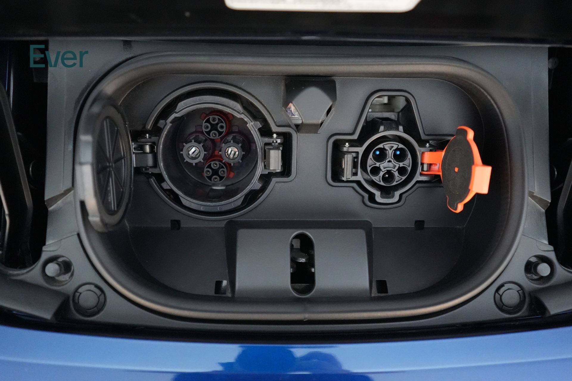 Used 2025 Nissan Leaf S FWD image 10