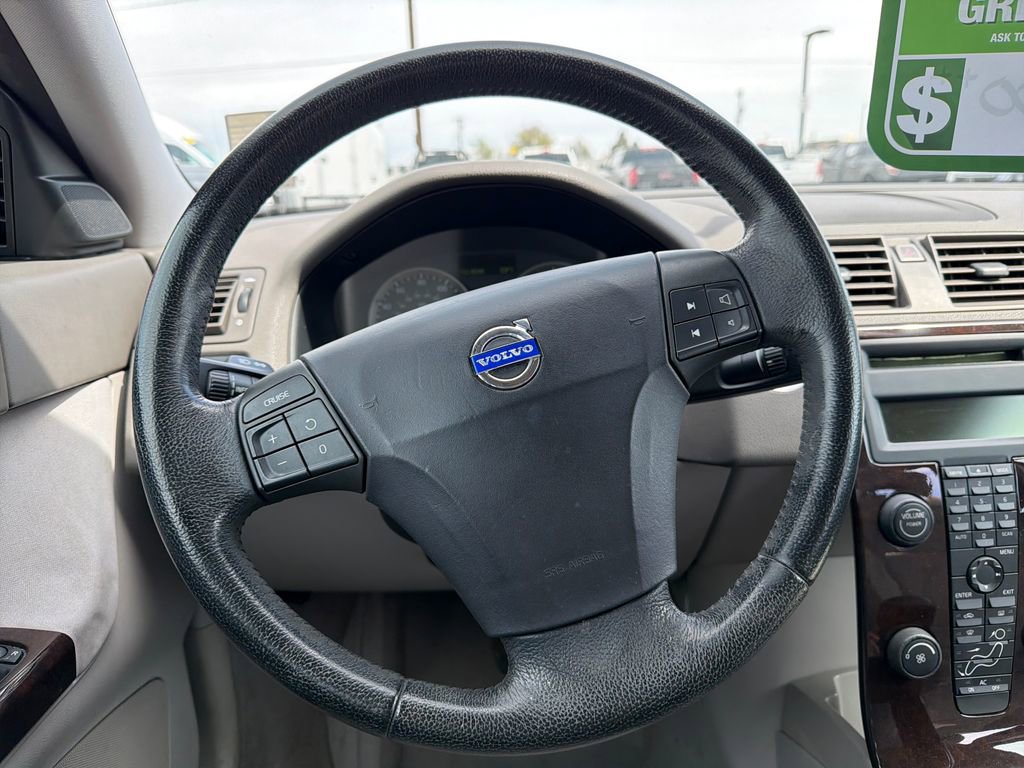 Used 2007 Volvo S40 2.4i FWD image 13