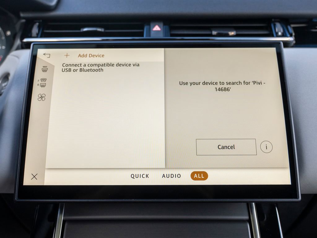 Used 2026 Land Rover Range Rover Velar S image 32