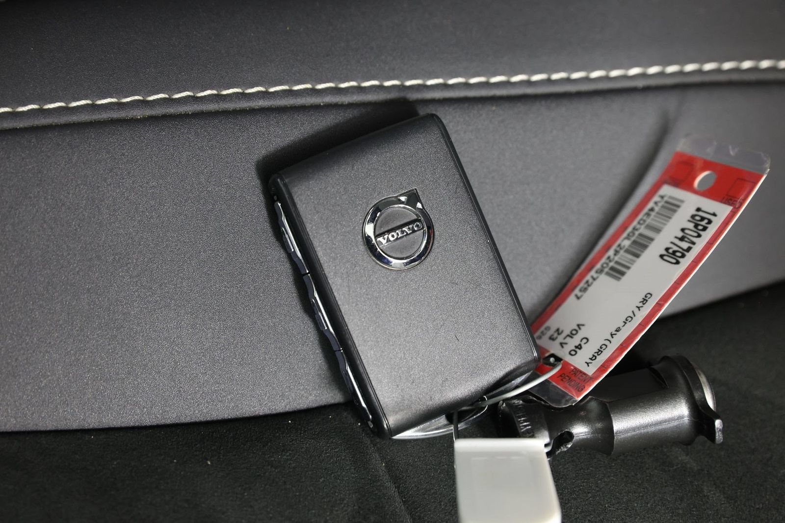 Certified 2023 Volvo C40 P8 Recharge Plus w/ Protection Package Premier AWD/4WD image 31
