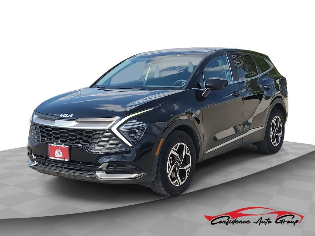 Used 2025 Kia Sportage LX FWD image 1