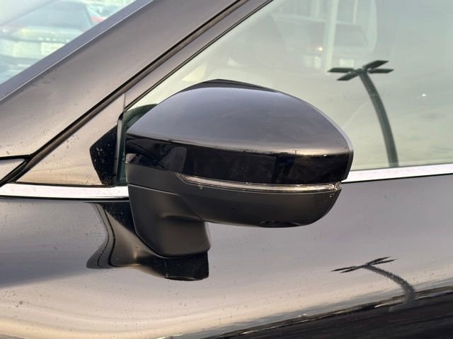 Certified 2025 Nissan Pathfinder SL image 10