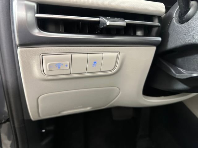 Used 2026 Hyundai Tucson SE FWD image 19