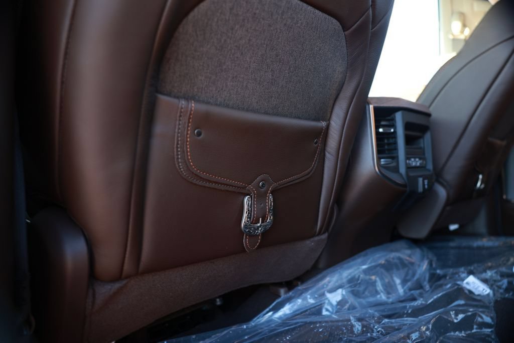 New 2026 RAM 1500 Limited w/ Trailer Tow Group AWD/4WD image 32