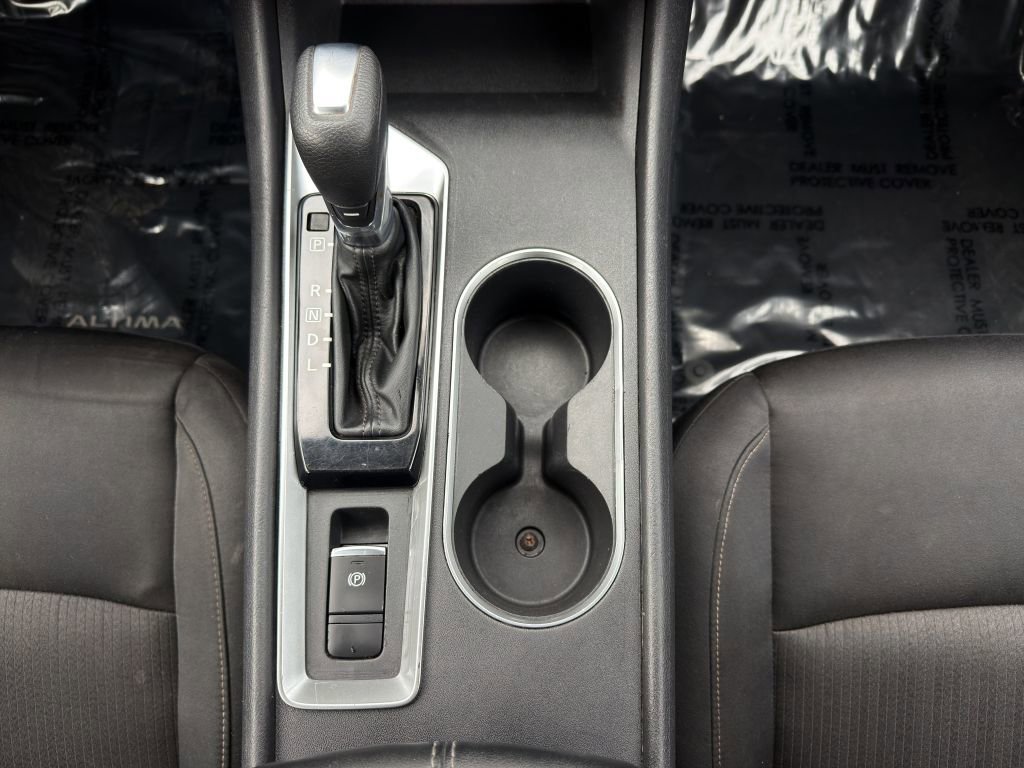 Used 2022 Nissan Altima 2.5 SV image 19