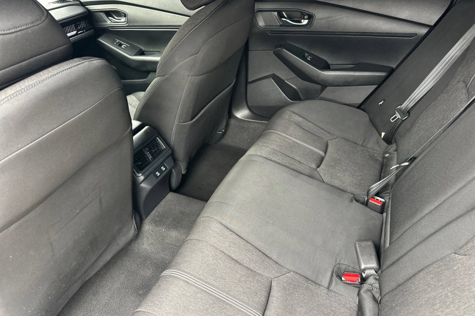 Used 2025 Honda Accord Sport image 14