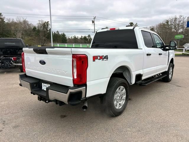 Used 2024 Ford F250 XLT w/ FX4 Off-Road Package AWD/4WD image 3