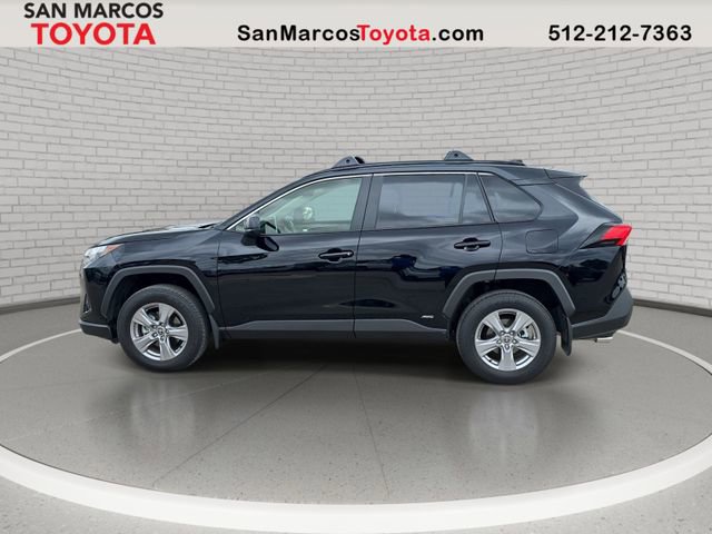 Used 2025 Toyota RAV4 LE image 8