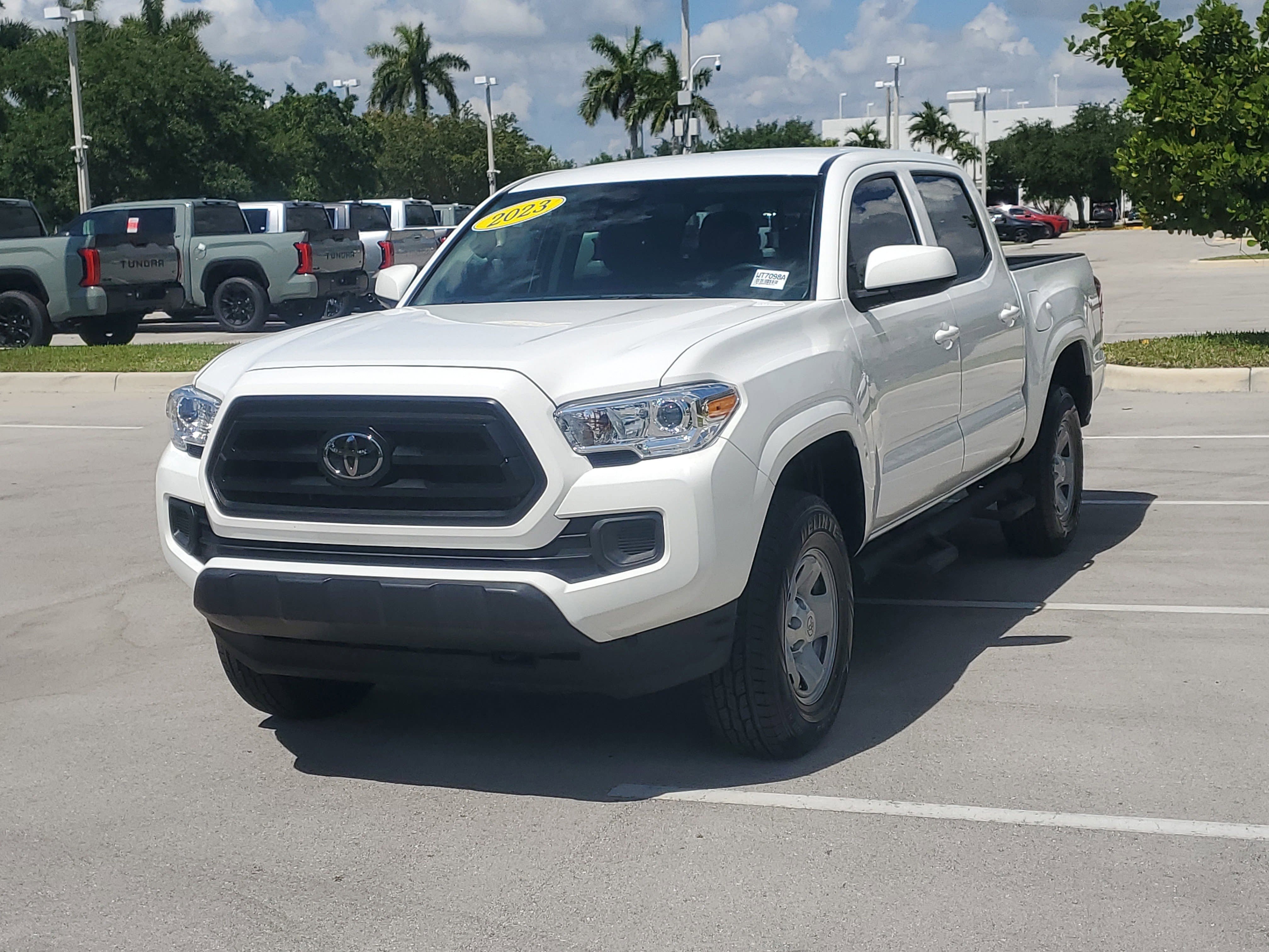 Certified 2023 Toyota Tacoma SR AWD/4WD image 7