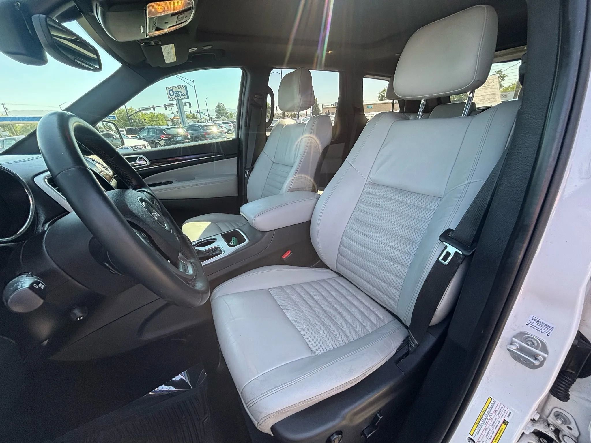 Used 2018 Jeep Grand Cherokee Limited image 5