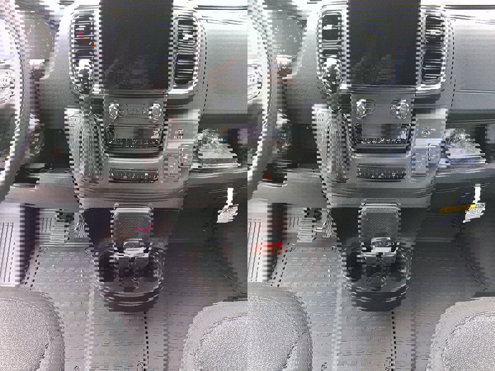 New 2025 RAM ProMaster 1500 w/ Quick Order Package 22G SLT image 12