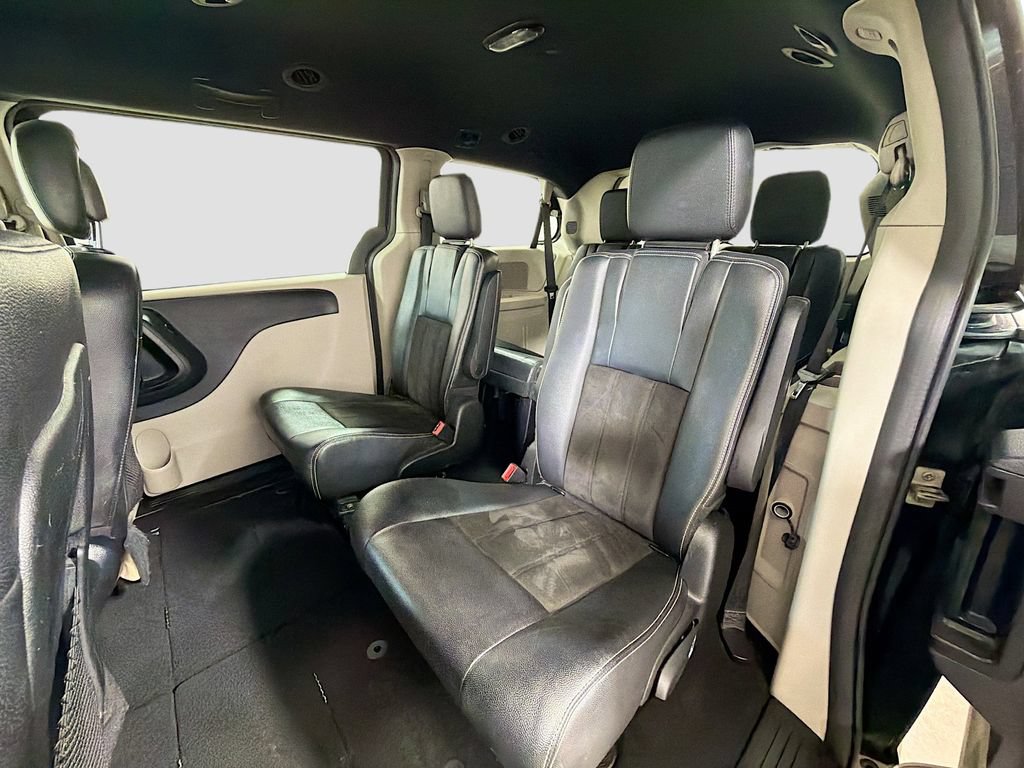 Used 2019 Dodge Grand Caravan SXT FWD image 23
