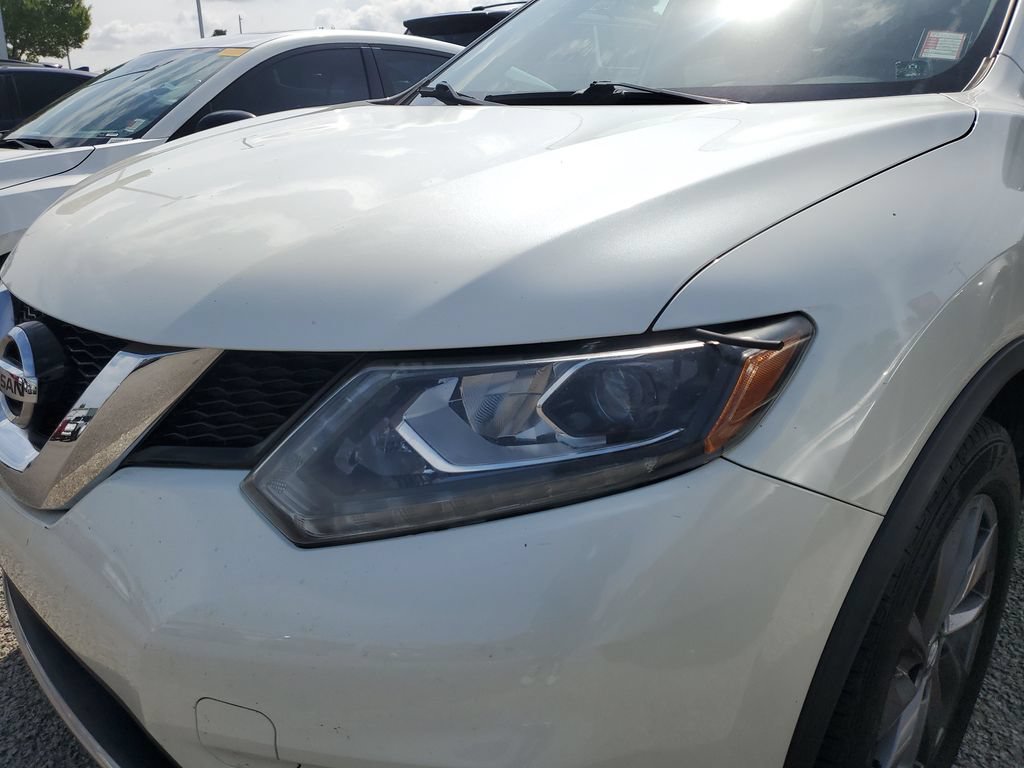 Certified 2016 Nissan Rogue SL w/ SL Premium Package FWD image 7