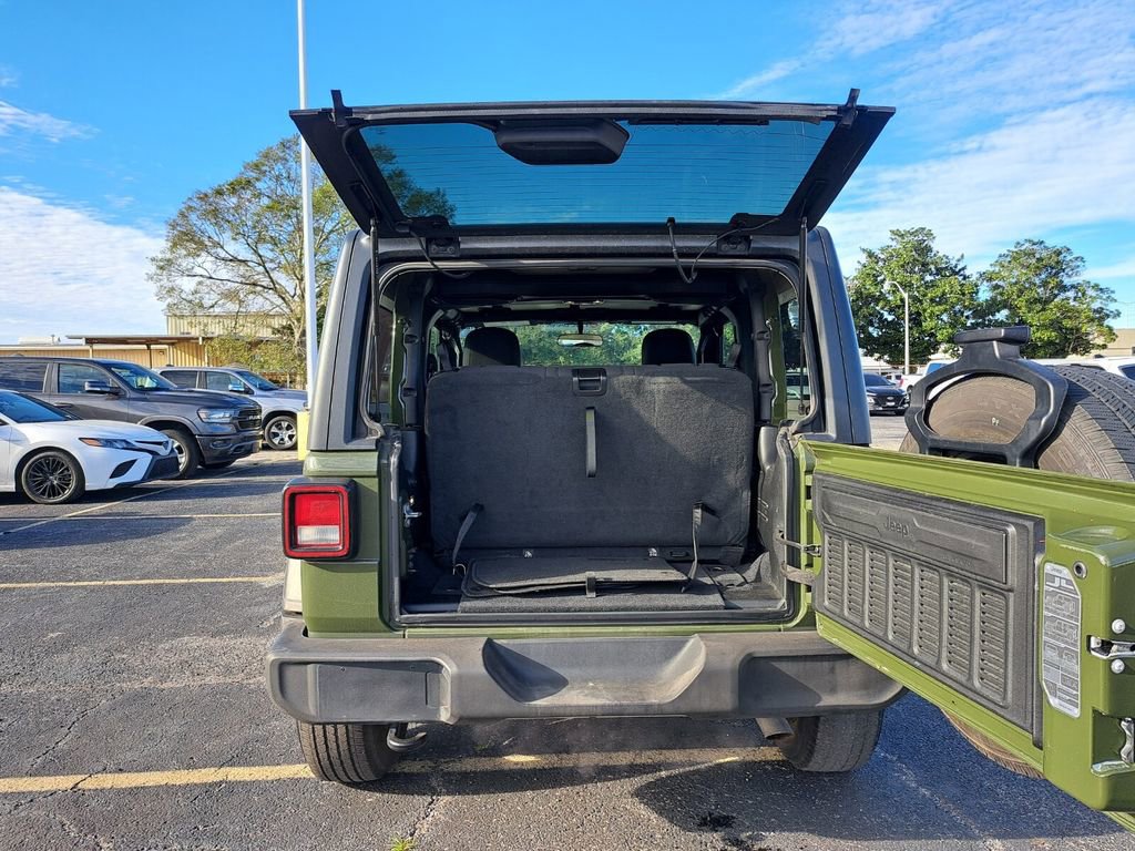 Used 2020 Jeep Wrangler Sport S image 24