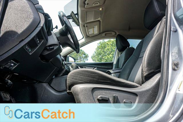 Used 2018 Nissan Rogue SV AWD/4WD image 18