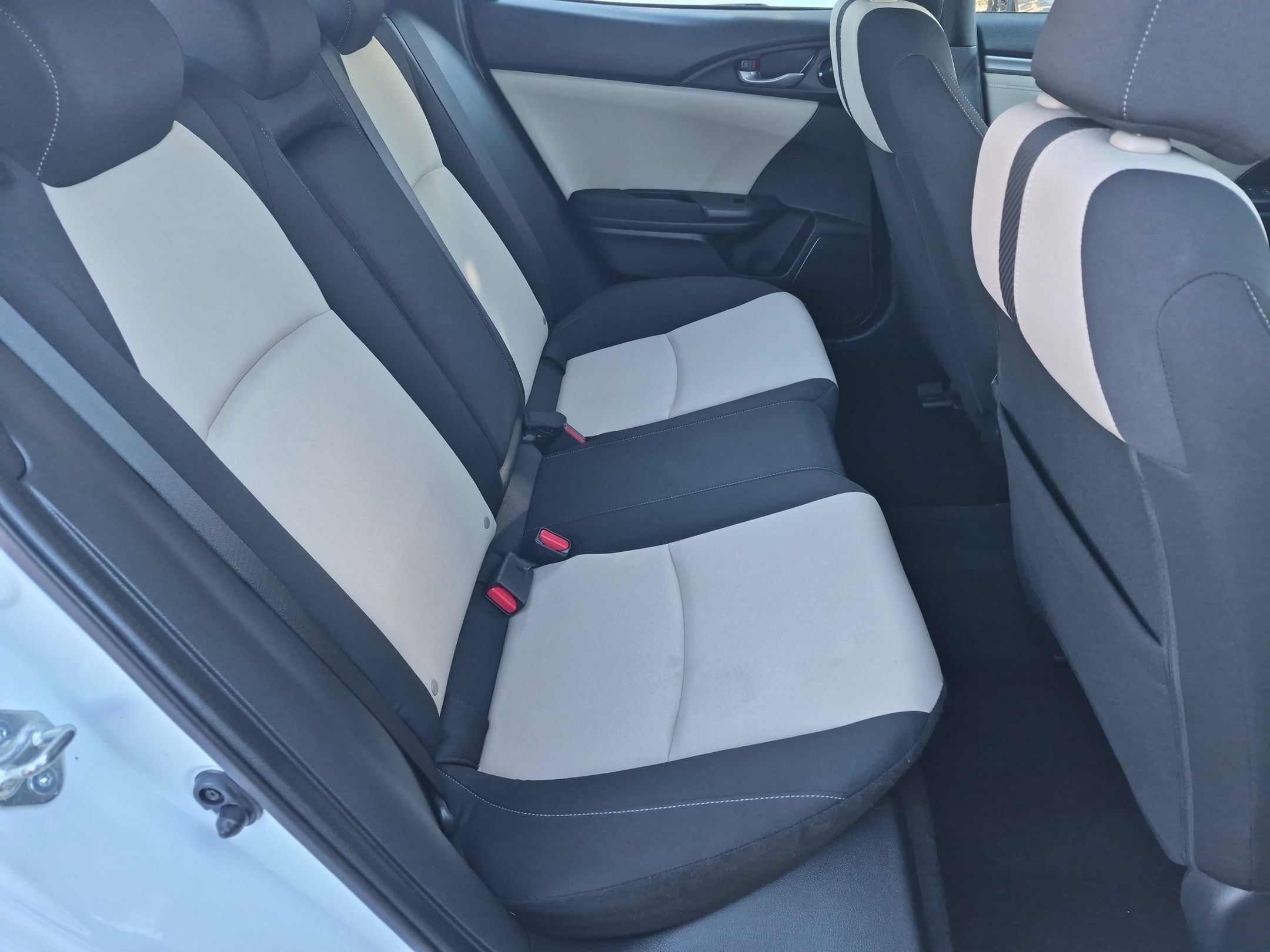 Used 2019 Honda Civic EX image 29