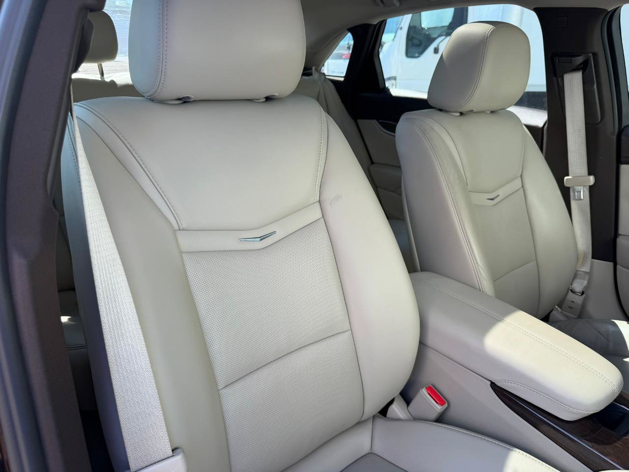 Used 2017 Cadillac XTS Luxury w/ Driver Awareness Package FWD image 44