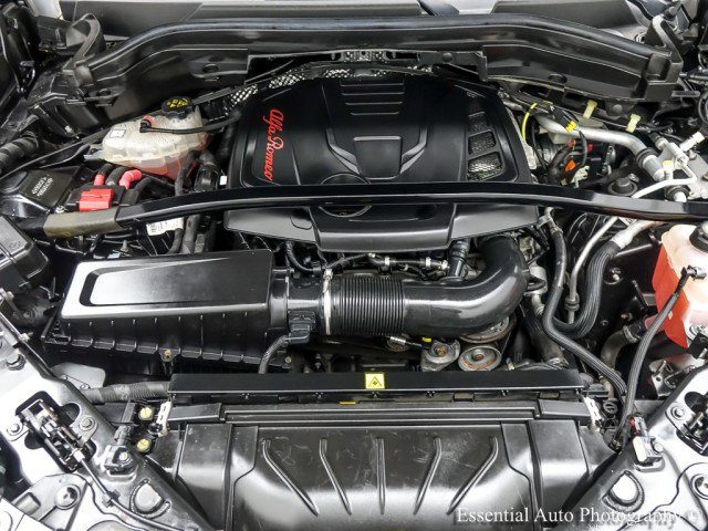 Used 2020 Alfa Romeo Stelvio Ti w/ Active Blind Spot Package image 32