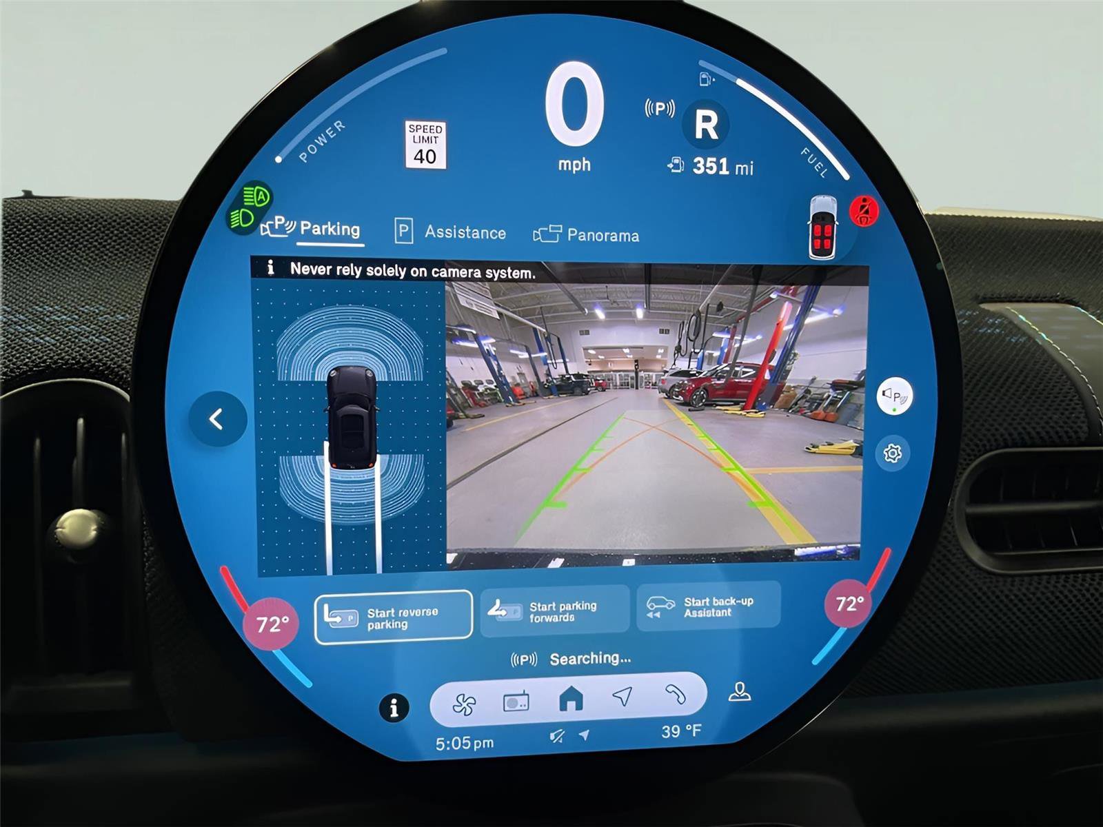 Used 2025 MINI Cooper 2-Door Hardtop image 24