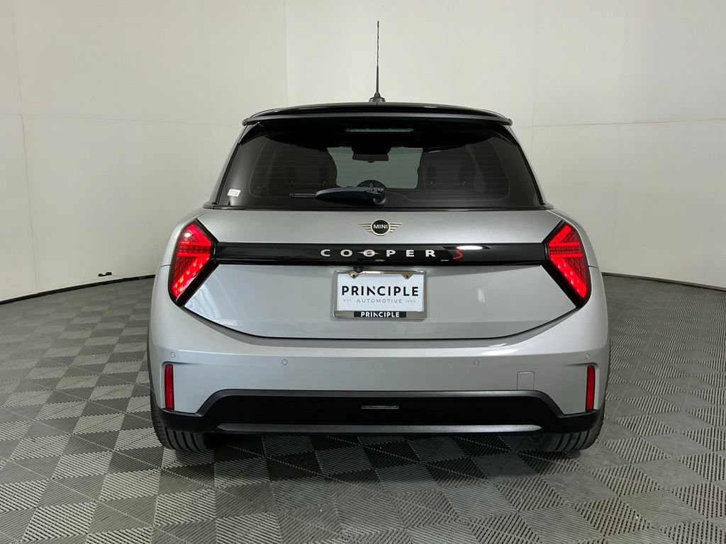 Certified 2025 MINI Cooper S FWD image 6