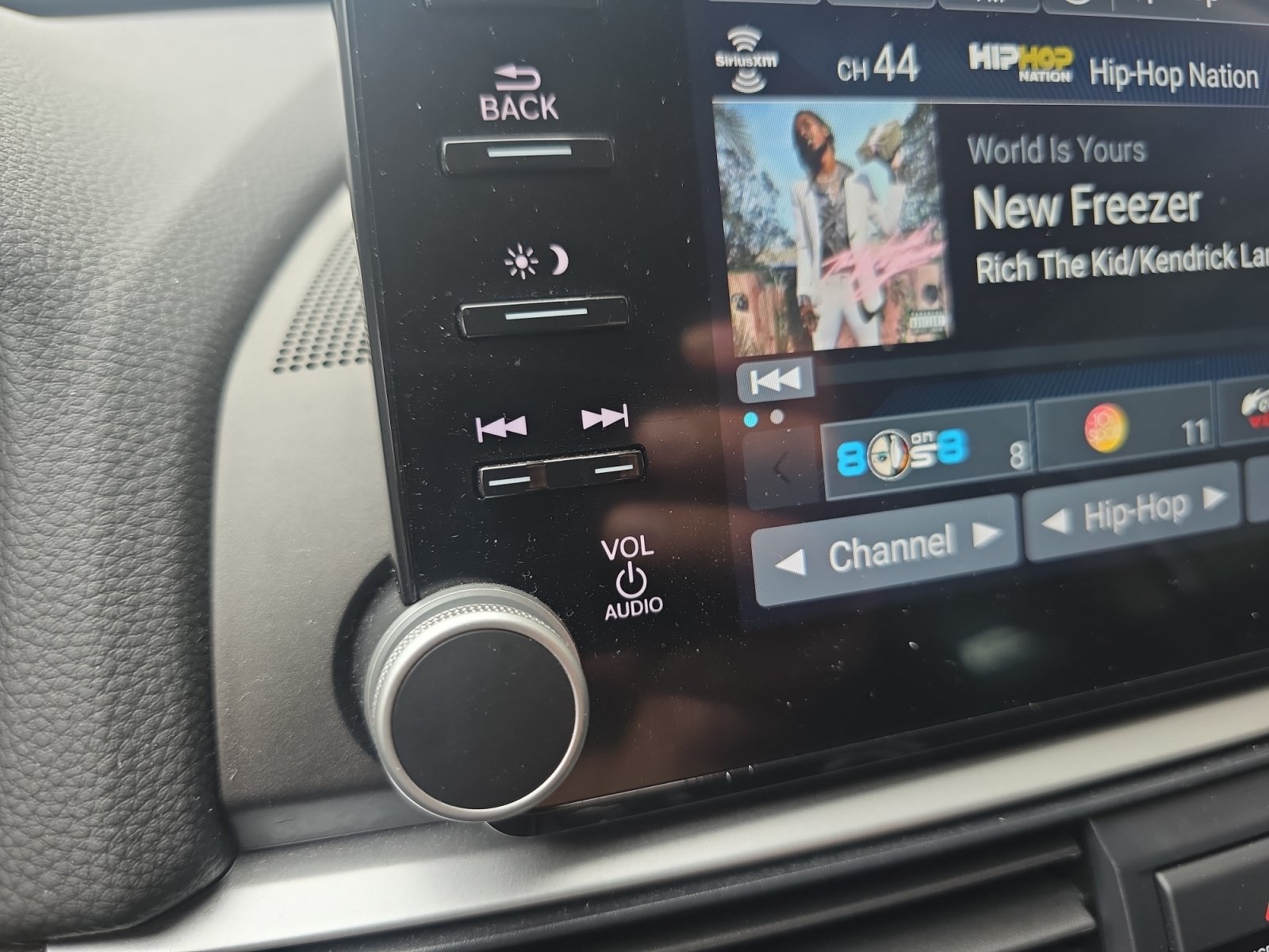 Used 2021 Honda Accord Touring image 15