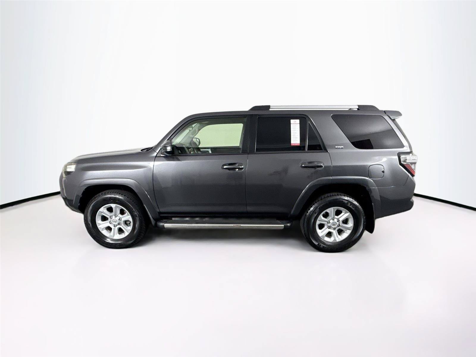 Used 2019 Toyota 4Runner SR5 AWD/4WD image 12