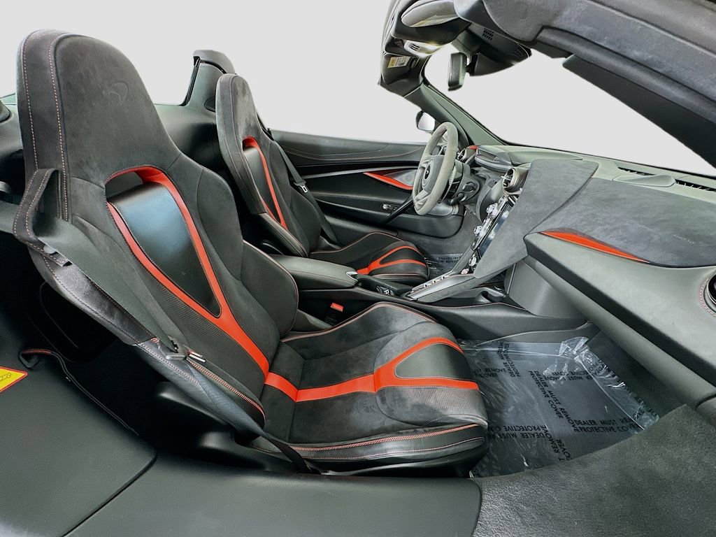 Used 2020 McLaren 720S Performance RWD image 26