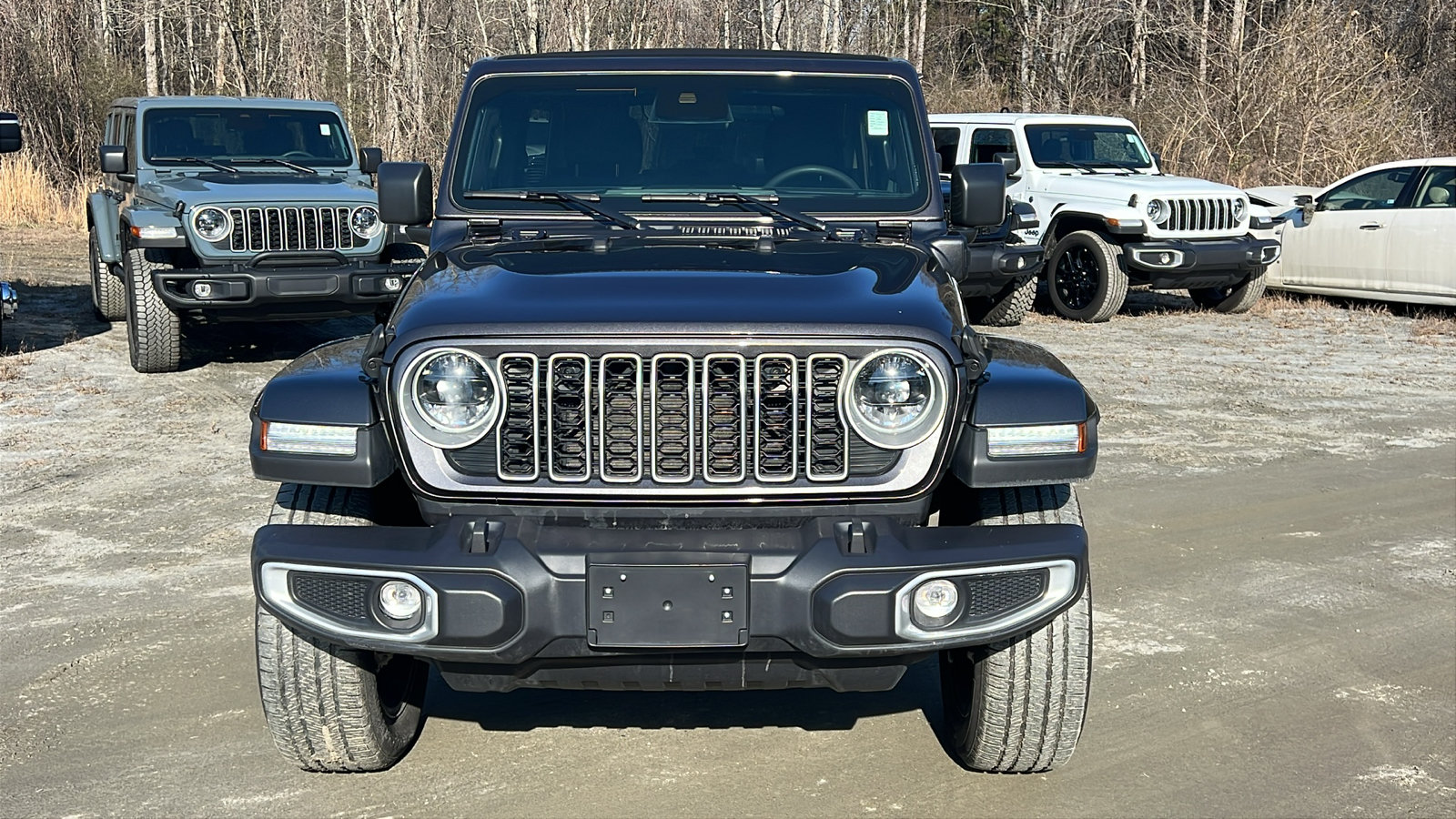 Used 2025 Jeep Wrangler Sahara 4xe w/ Safety Group AWD/4WD image 3