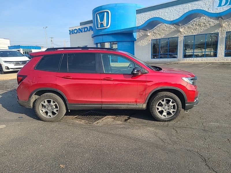 Used 2023 Honda Passport TrailSport image 6