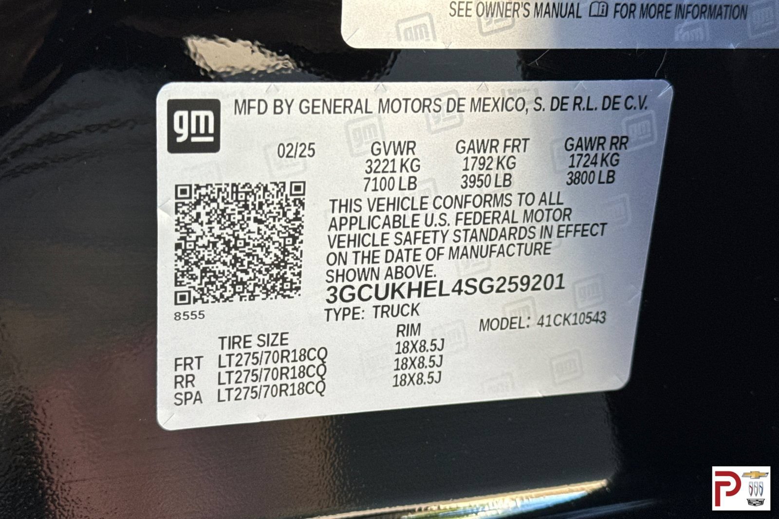 Certified 2025 Chevrolet Silverado 1500 ZR2 AWD/4WD image 36