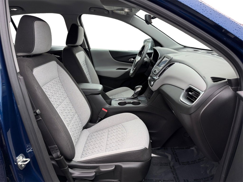 Used 2022 Chevrolet Equinox LS image 18