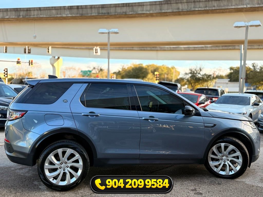 Used 2023 Land Rover Discovery Sport S image 8