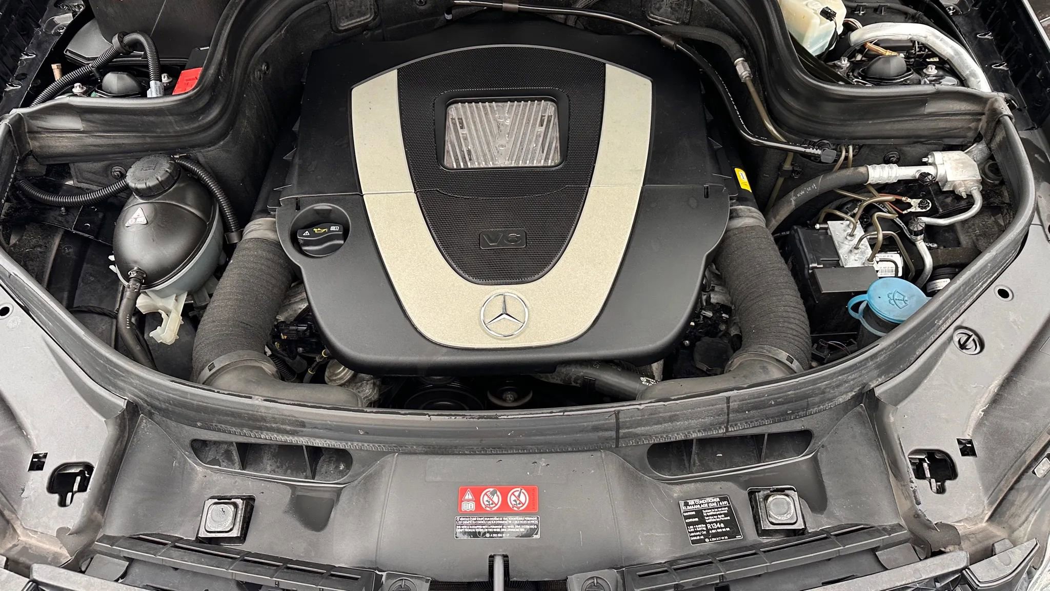 Used 2012 Mercedes-Benz GLK 350 4MATIC image 20